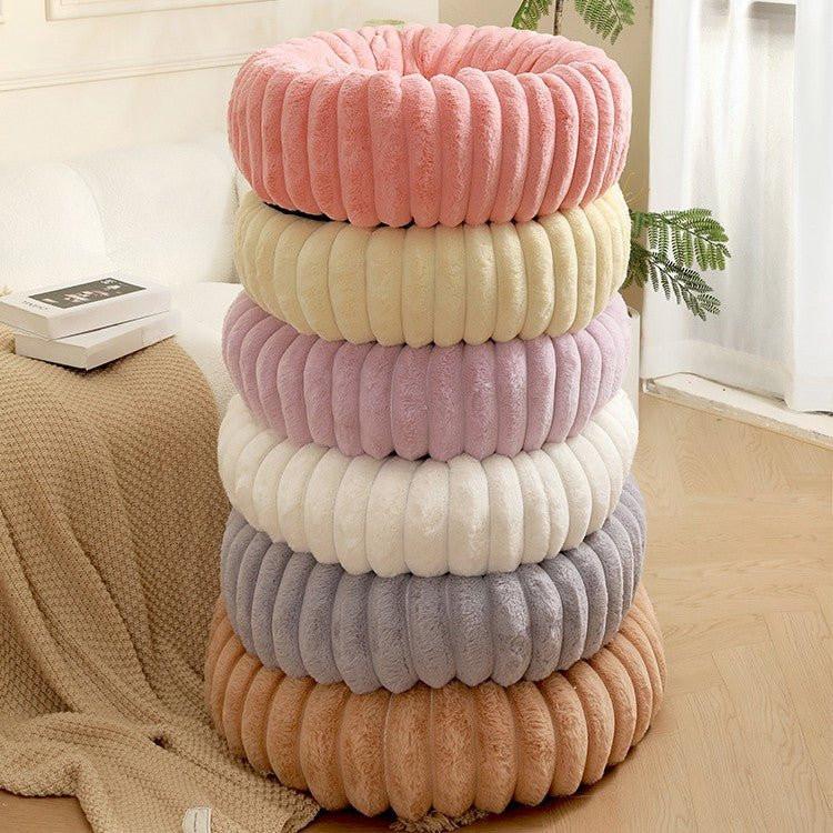 Plush Ribbed Round Pet Bed - Latte | House Of Pets Delight (HOPD)
