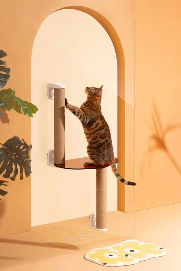 Michu Window Cat Tree with Scratch Post & Perch